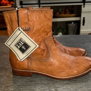 Women’s brand new with tags Frye booties size 11